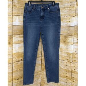 CHICO'S THE SO SLIMMING GIRLFRIEND ANKLE JEANS SIZE .5 (6)